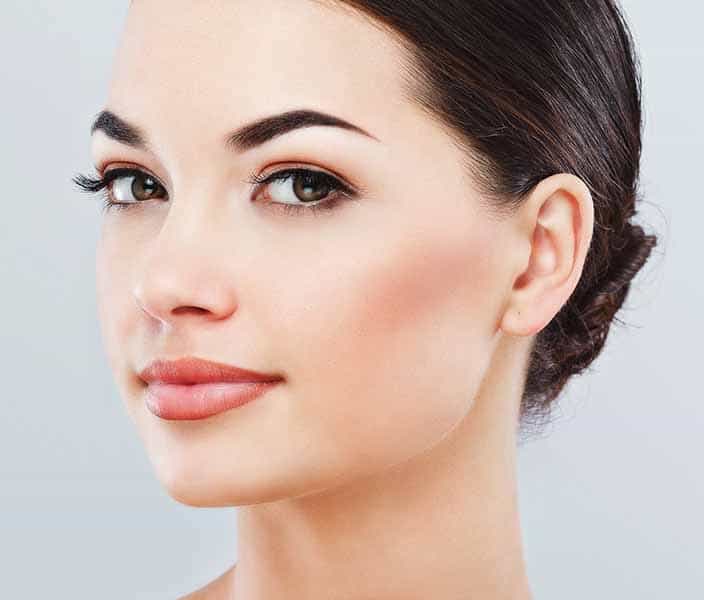 مزایای لیفت ابرو با نخ